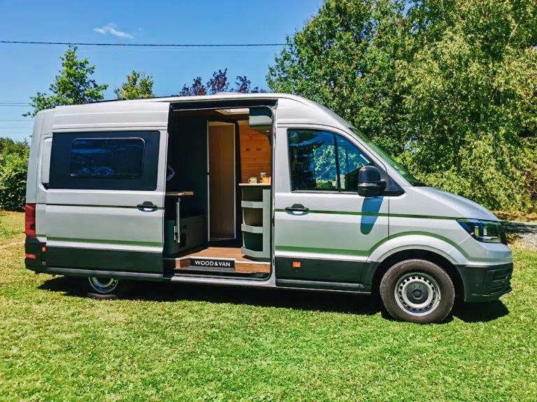 Aménagement Wood and Van sur un Volkswagen Crafter