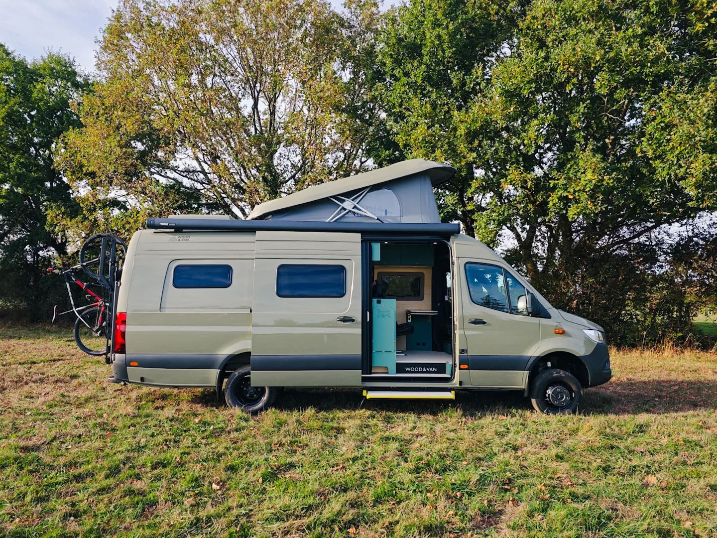 Mercedes Sprinter 4×4 extra long 4 places